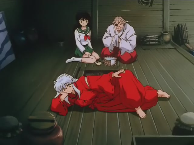 Inuyasha Ep 2: Seekers of the Sacred Jewel @ 00:05:01