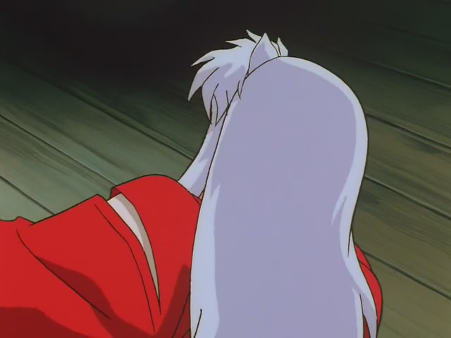 Inuyasha Ep 2: Seekers of the Sacred Jewel @ 00:05:05