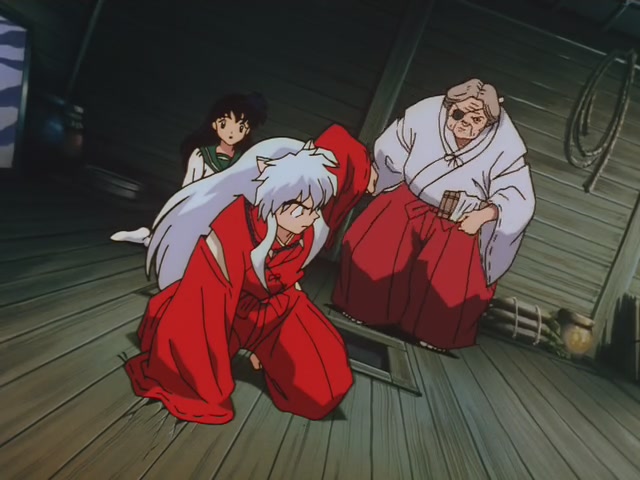 Inuyasha Ep 2: Seekers of the Sacred Jewel @ 00:05:39
