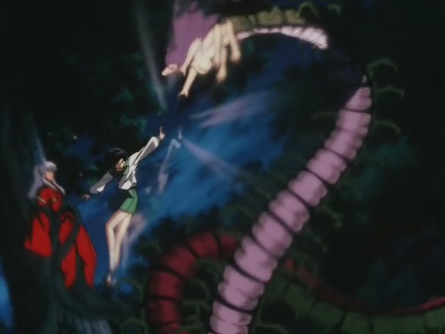 Inuyasha Ep 2: Seekers of the Sacred Jewel @ 00:06:48