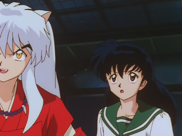 Inuyasha Ep 2: Seekers of the Sacred Jewel @ 00:14:55