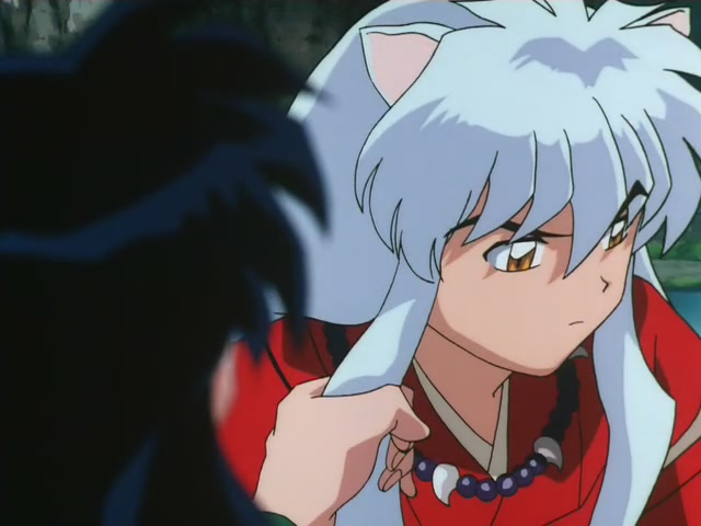 Inuyasha Ep 14: Kikyo's Stolen Ashes @ 00:08:53