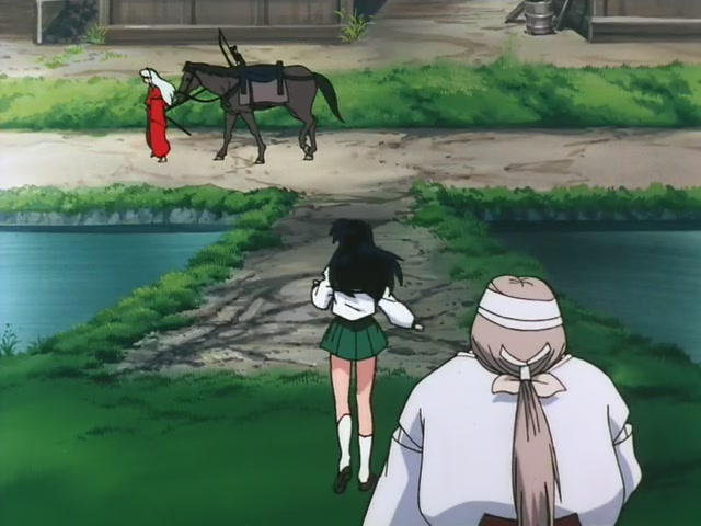 Inuyasha Ep 14: Kikyo's Stolen Ashes @ 00:10:28