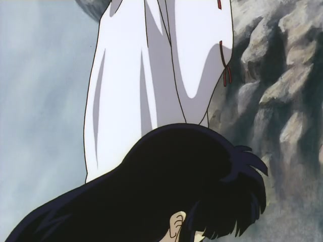 Inuyasha Ep 15: Return of the Tragic Priestess Kikyo @ 00:14:20