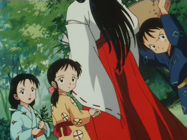 Inuyasha Ep 22: A Wicked Smile Kikyo's Wandering Soul @ 00:05:05