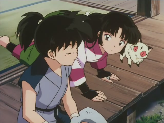Inuyasha Ep 24: Enter Sango the Demon Slayer @ 00:06:44