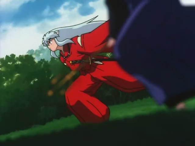 Inuyasha Ep 33: Kikyo Captured by Naraku @ 00:05:31