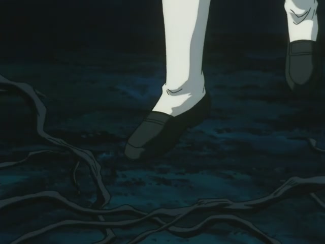 Inuyasha Ep 33: Kikyo Captured by Naraku @ 00:09:45
