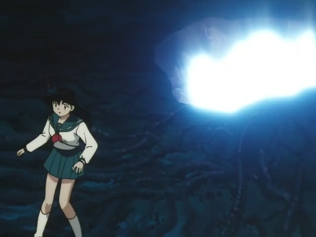 Inuyasha Ep 33: Kikyo Captured by Naraku @ 00:10:54