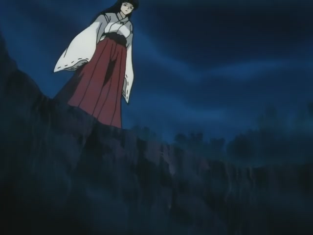 Inuyasha Ep 33: Kikyo Captured by Naraku @ 00:11:16
