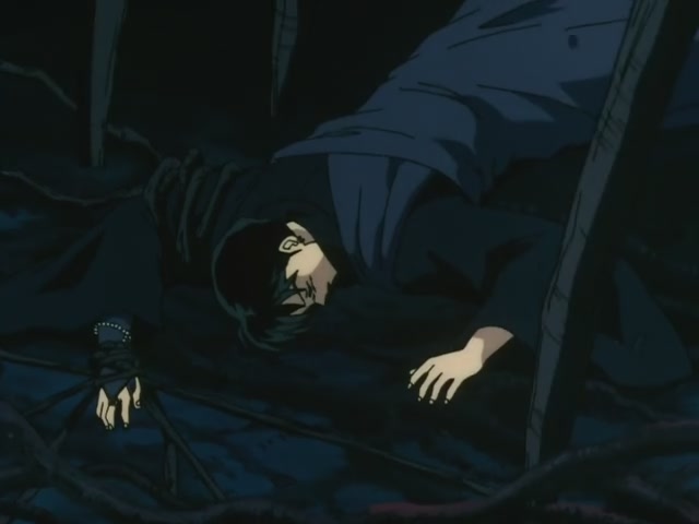Inuyasha Ep 33: Kikyo Captured by Naraku @ 00:13:47