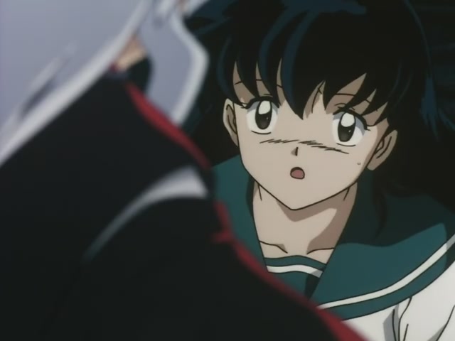 Inuyasha Ep 33: Kikyo Captured by Naraku @ 00:14:51