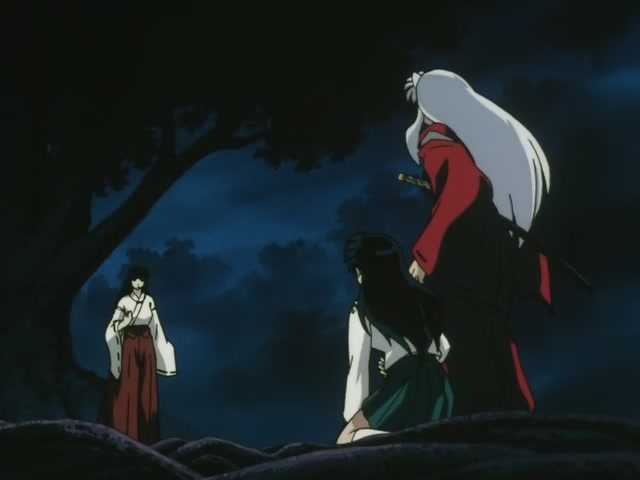 Inuyasha Ep 33: Kikyo Captured by Naraku @ 00:15:21