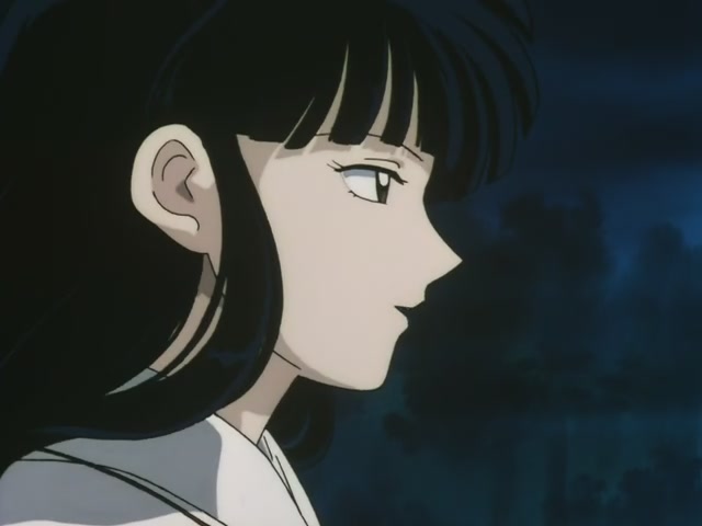 Inuyasha Ep 33: Kikyo Captured by Naraku @ 00:15:39