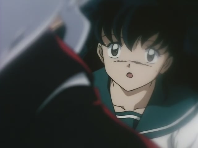Inuyasha Ep 33: Kikyo Captured by Naraku @ 00:17:09