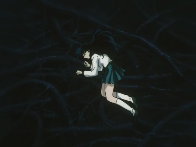 Inuyasha Ep 33: Kikyo Captured by Naraku @ 00:17:13