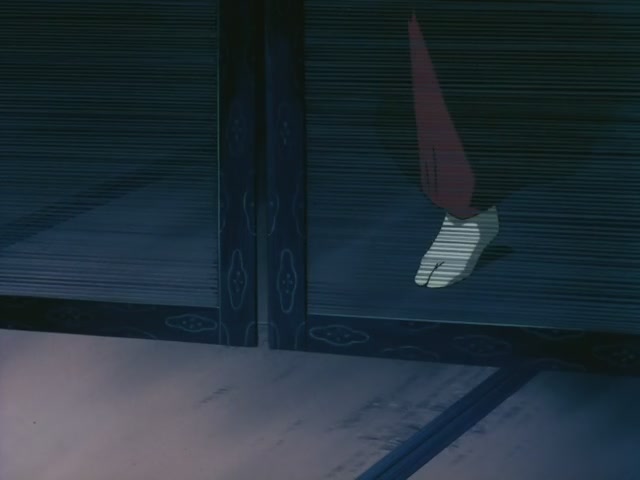 Inuyasha Ep 33: Kikyo Captured by Naraku @ 00:17:52