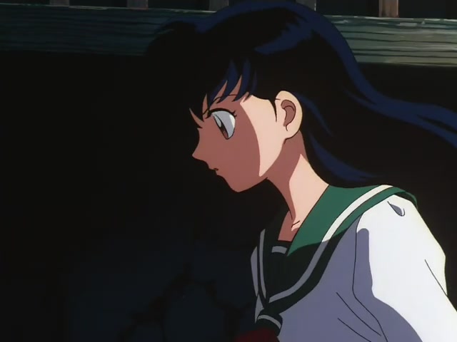 Inuyasha Ep 1: The Girl Who Overcame Time @ 05:05