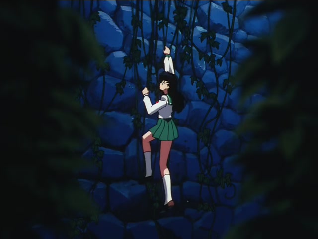 Inuyasha Ep 1: The Girl Who Overcame Time @ 07:14