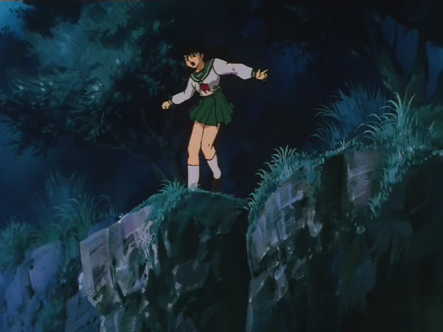 Inuyasha Ep 2: Seekers of the Sacred Jewel @ 03:00
