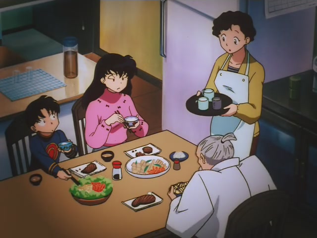 Inuyasha Ep 2: Seekers of the Sacred Jewel @ 09:04