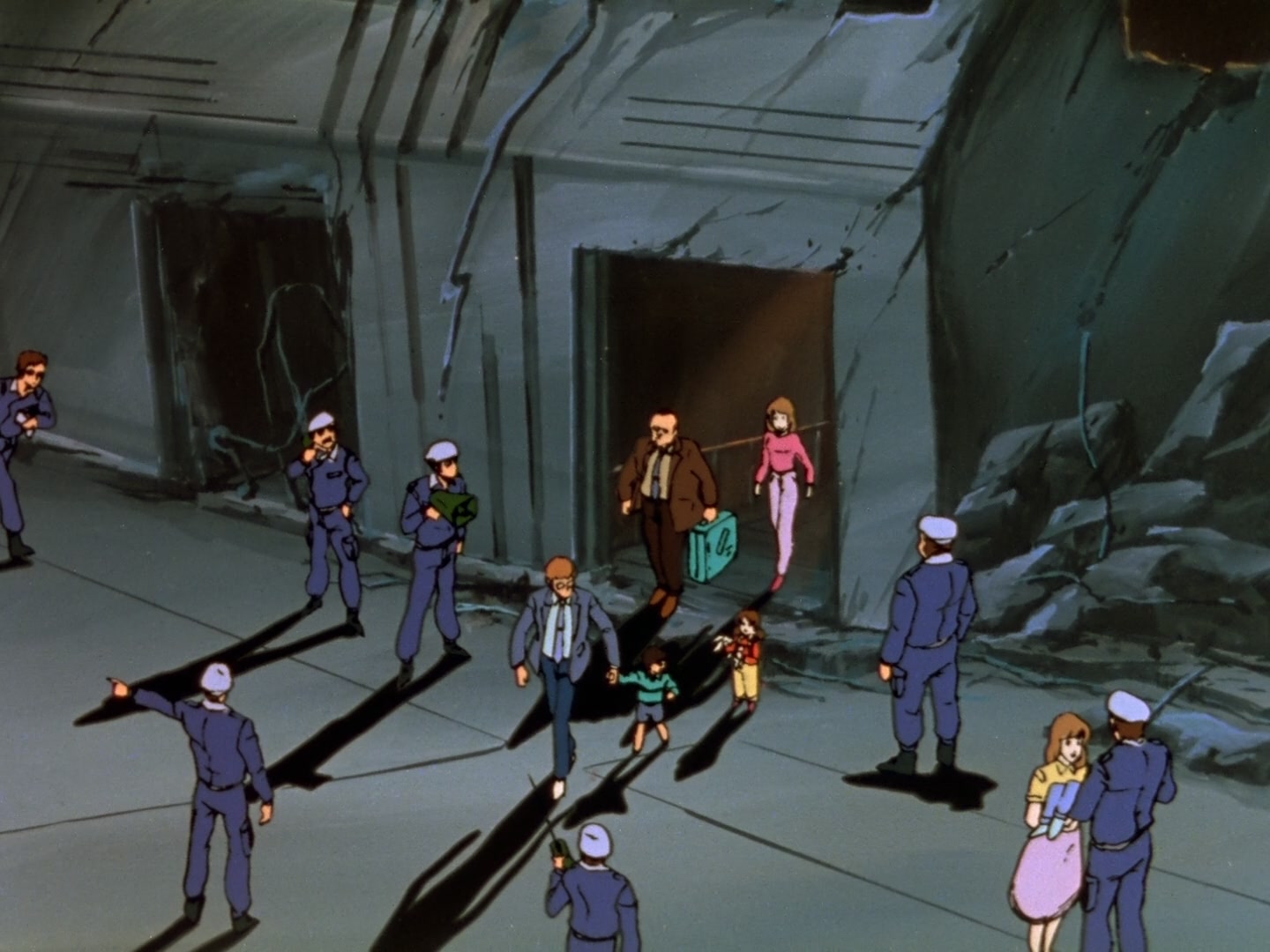 Super Dimension Fortress Macross Ep 4: Lynn Minmay @ 04:45