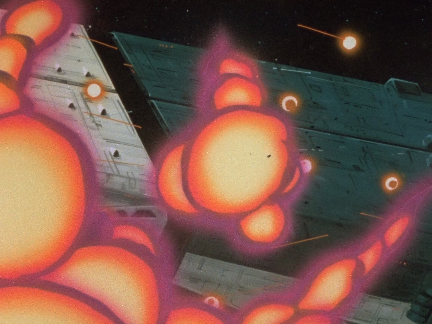 Super Dimension Fortress Macross Ep 5: Transformation @ 16:09