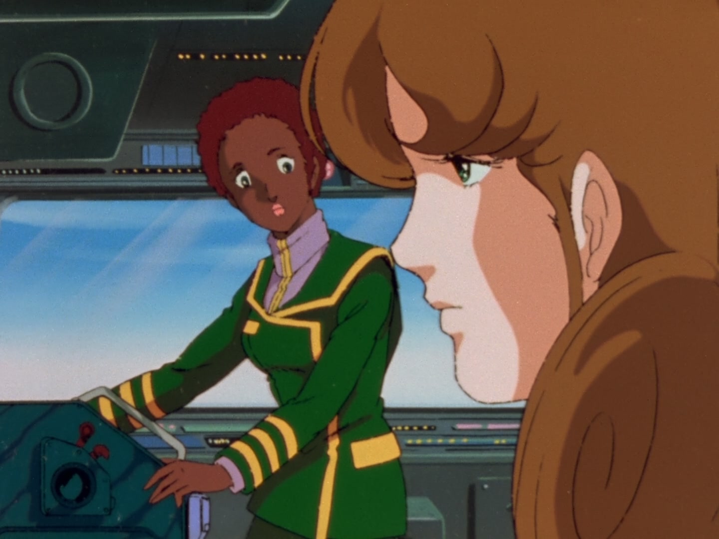 Super Dimension Fortress Macross Ep 18: Pineapple Salad @ 04:10