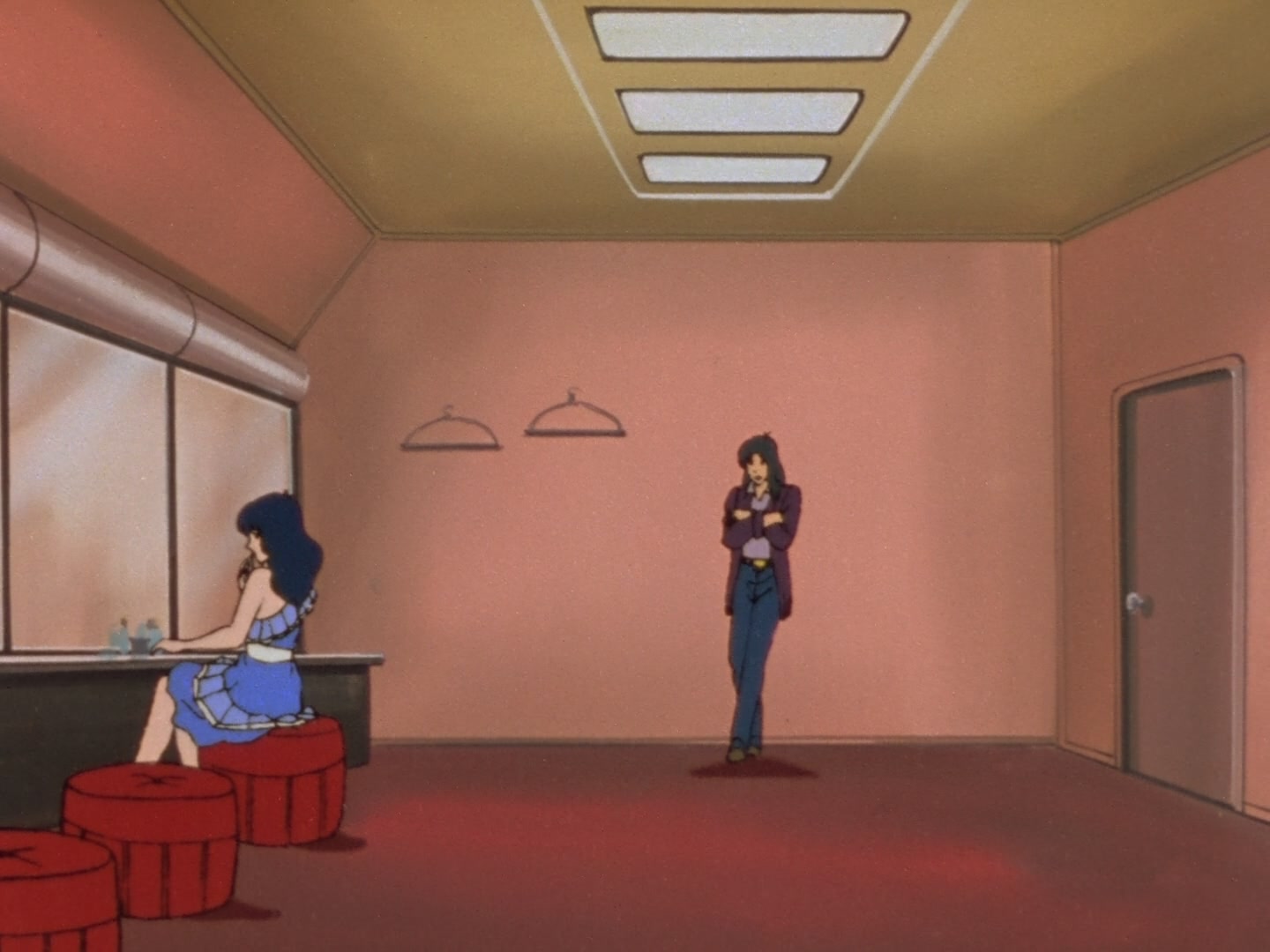 Super Dimension Fortress Macross Ep 29: Lonely Song @ 05:37