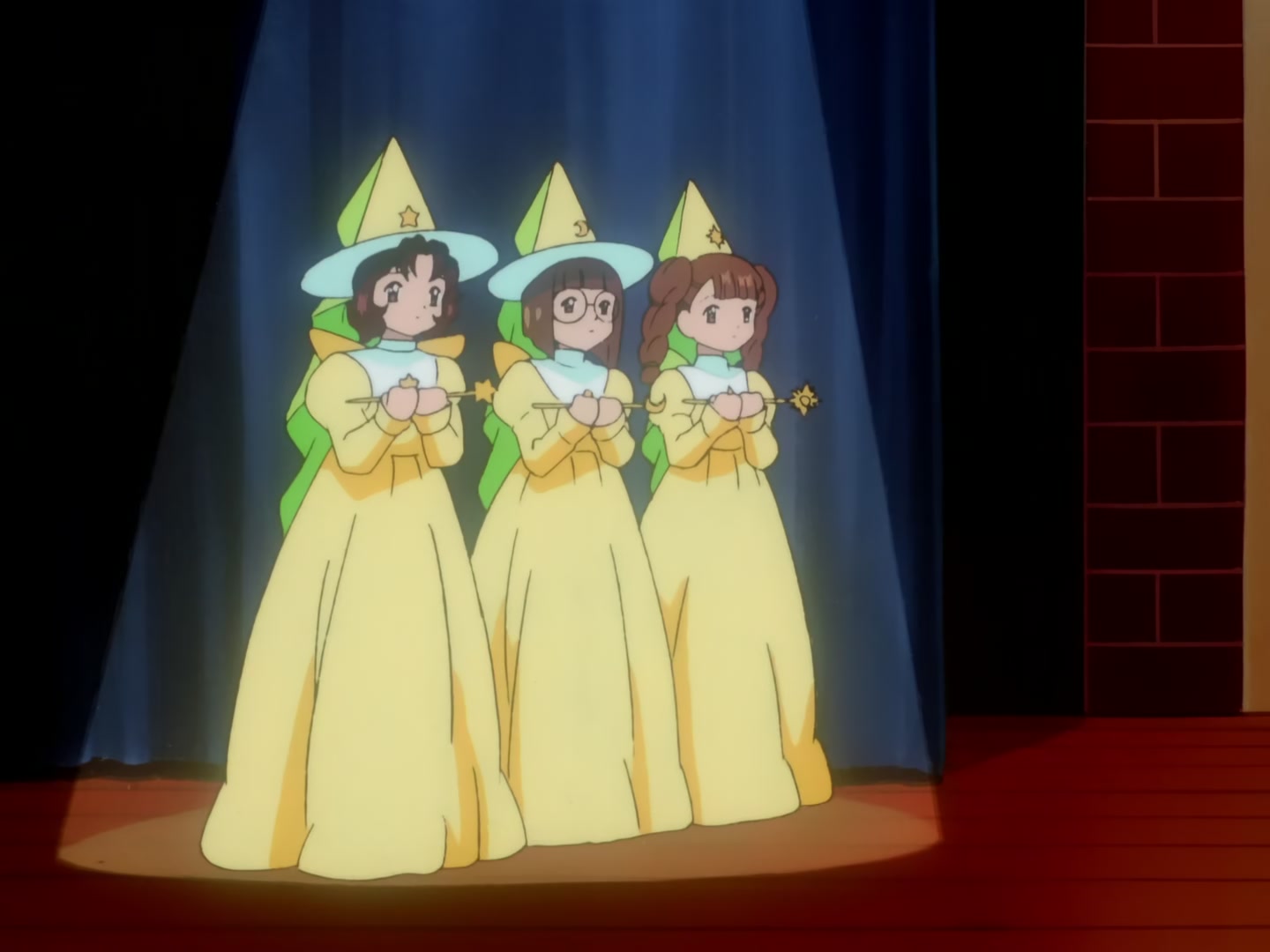 Cardcaptor Sakura Ep 42: Sakura and the Blacked Out School Arts Festival @ 00:10:37