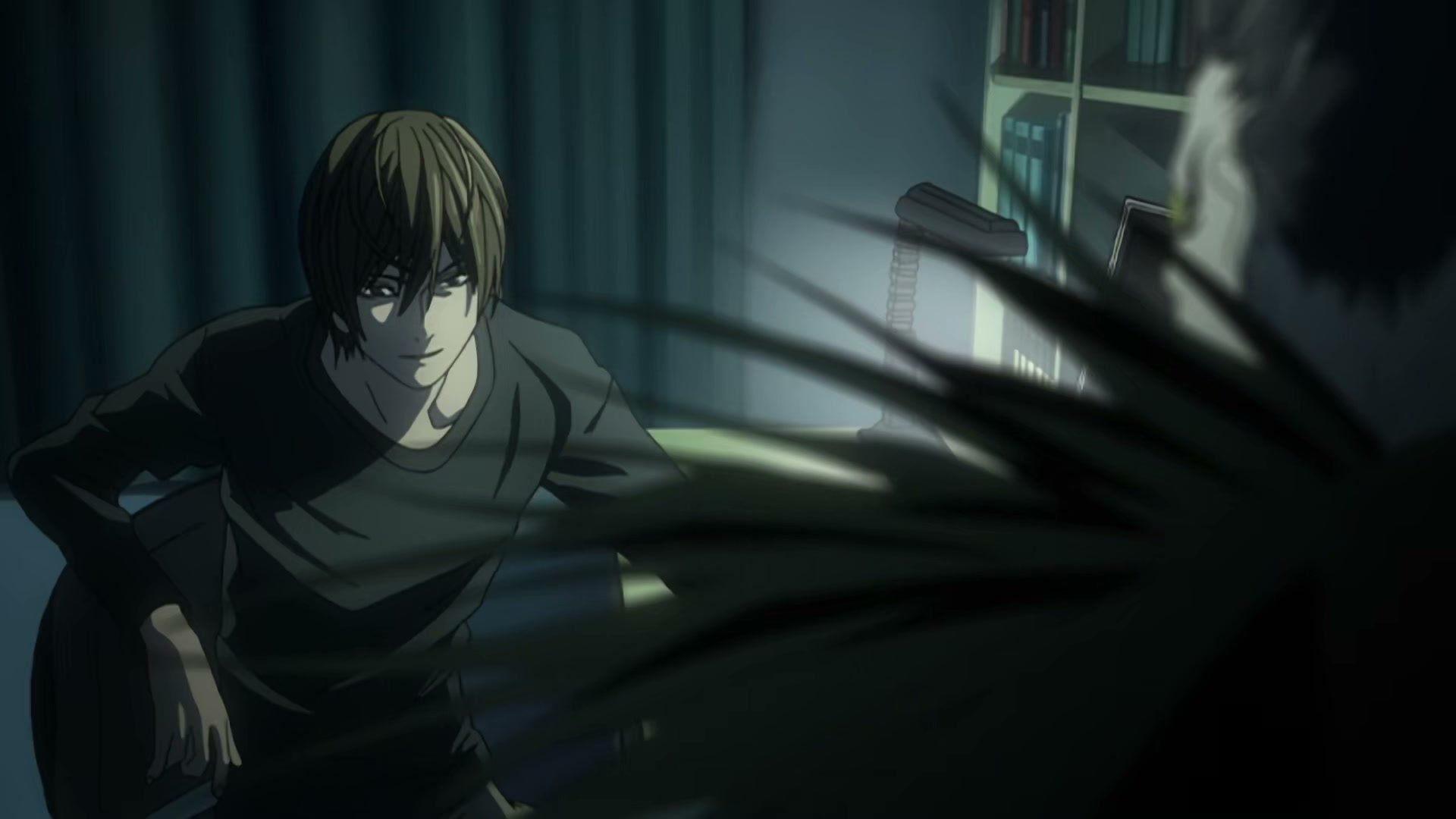 Death Note Ep 4: Pursuit @ 00:03:06