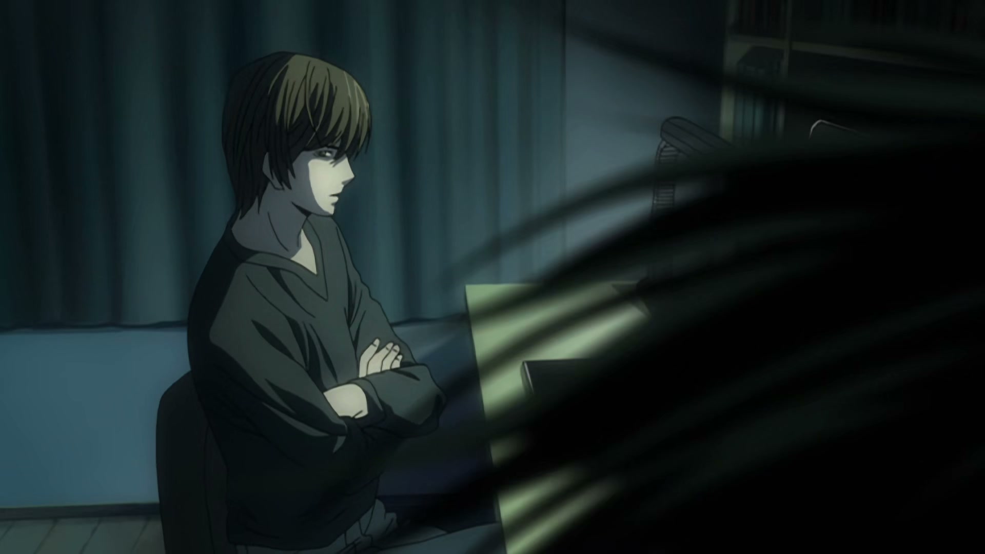 Death Note Ep 4: Pursuit @ 00:04:07