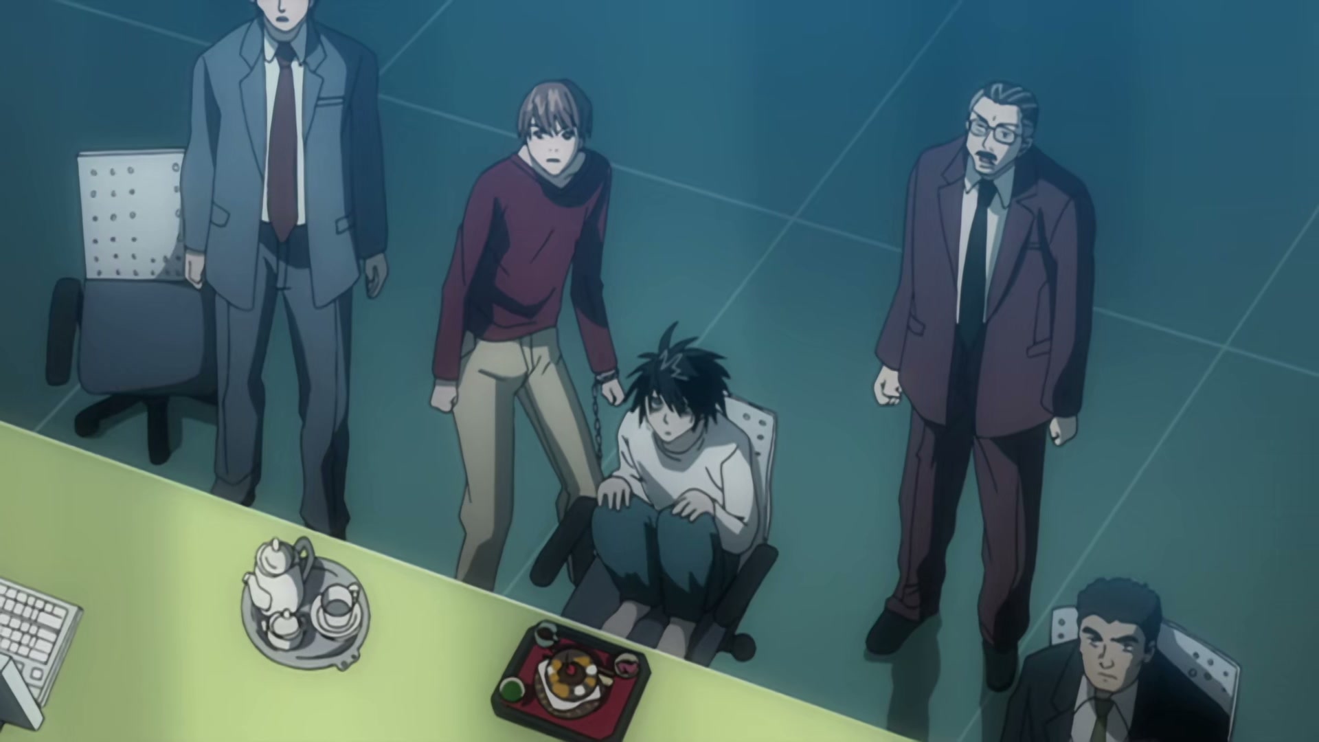 Death Note Ep 20: Makeshift @ 00:03:56