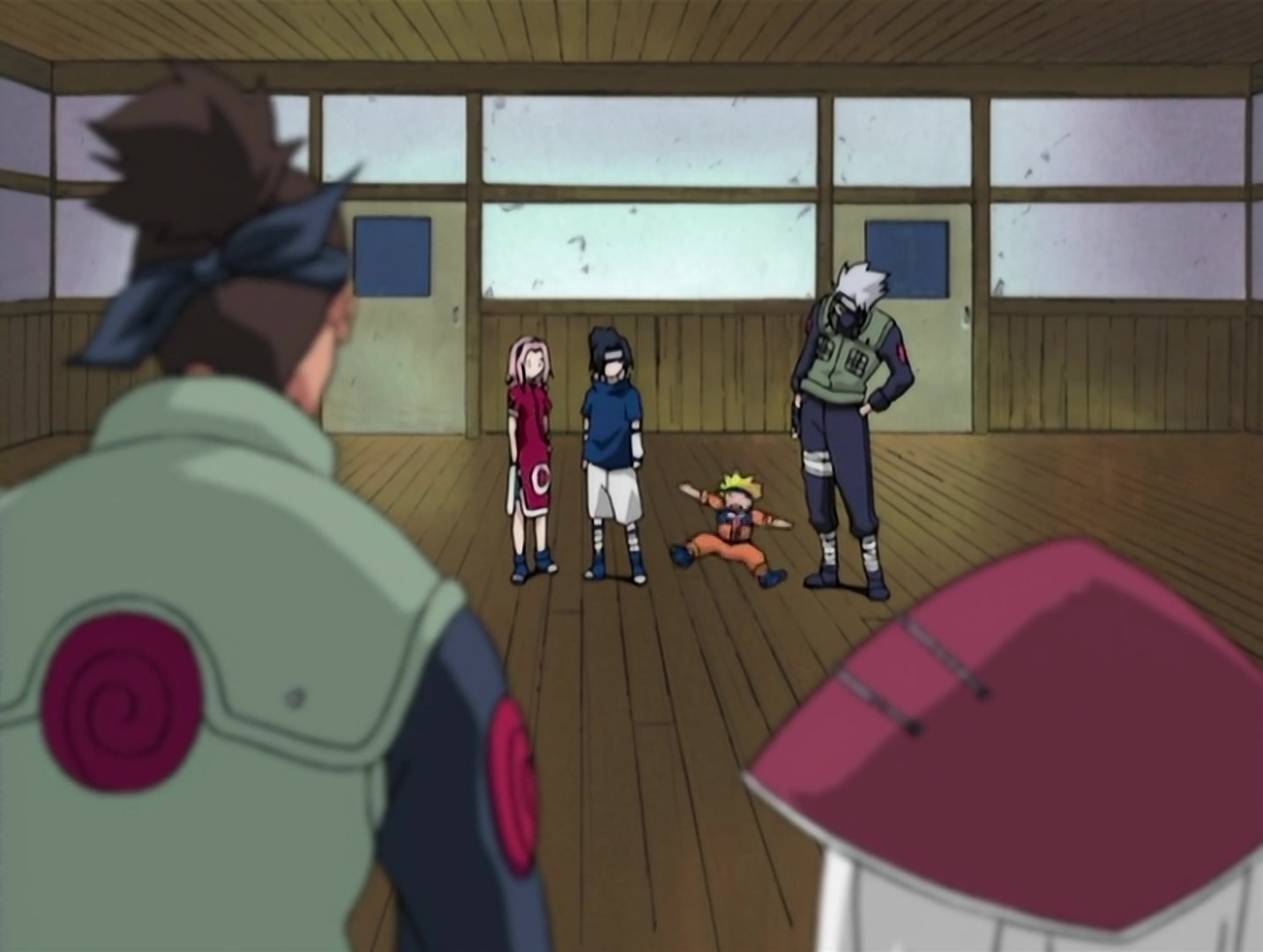Naruto Ep 6: A Dangerous Mission! Journey to the Land of Waves! @ 04:19