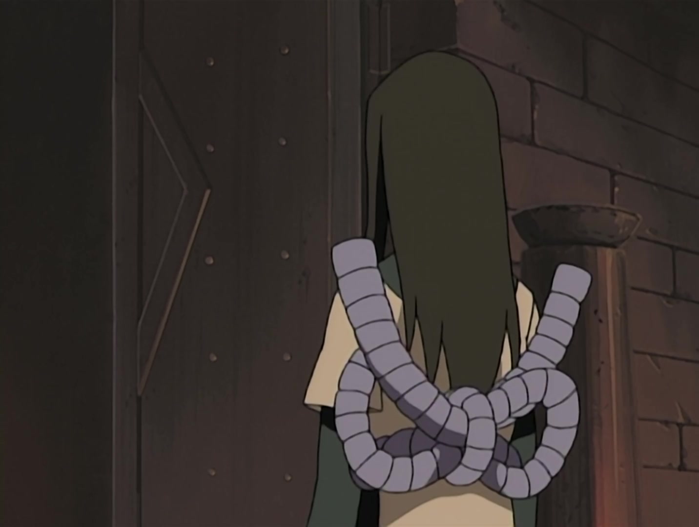 Naruto Ep 140: Two Heartbeats: Kabuto's Trap @ 03:23