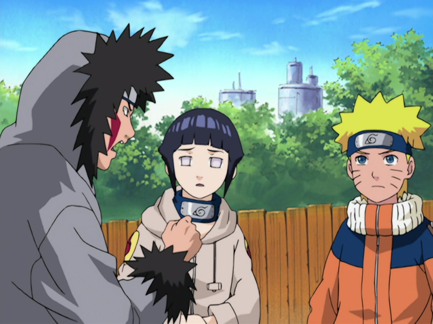 Naruto Ep 203: Kurenai's Decision, Squad 8 Left Behind @ 08:23