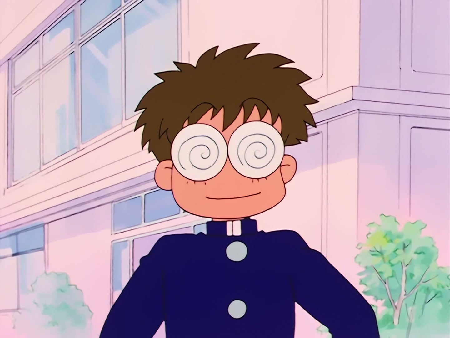 Sailor Moon Ep 1: The Crybaby Usagi's Magnificent Transformation @ 00:04:32