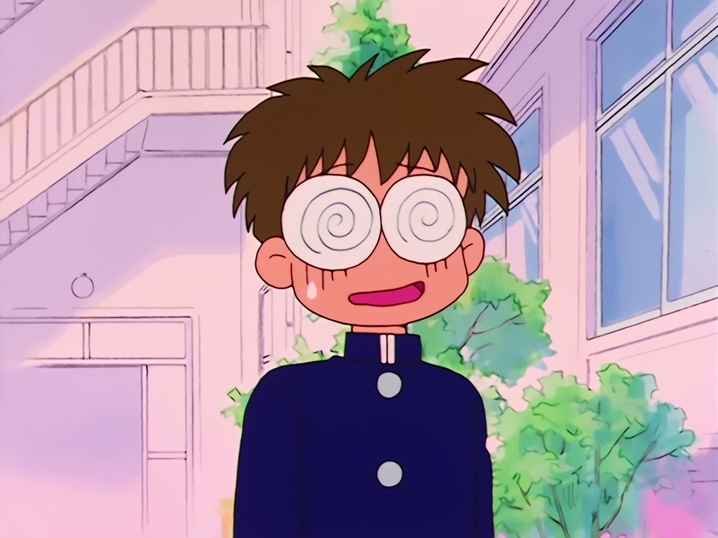 Sailor Moon Ep 1: The Crybaby Usagi's Magnificent Transformation @ 00:05:50