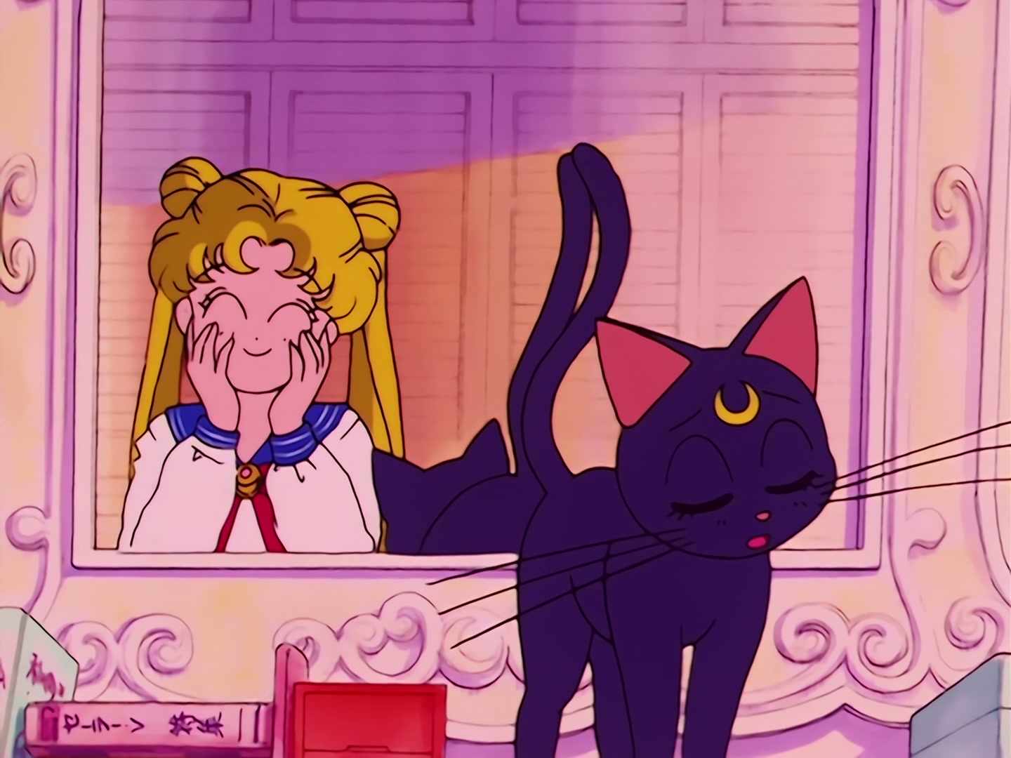 Sailor Moon Ep 1: The Crybaby Usagi's Magnificent Transformation @ 00:16:18