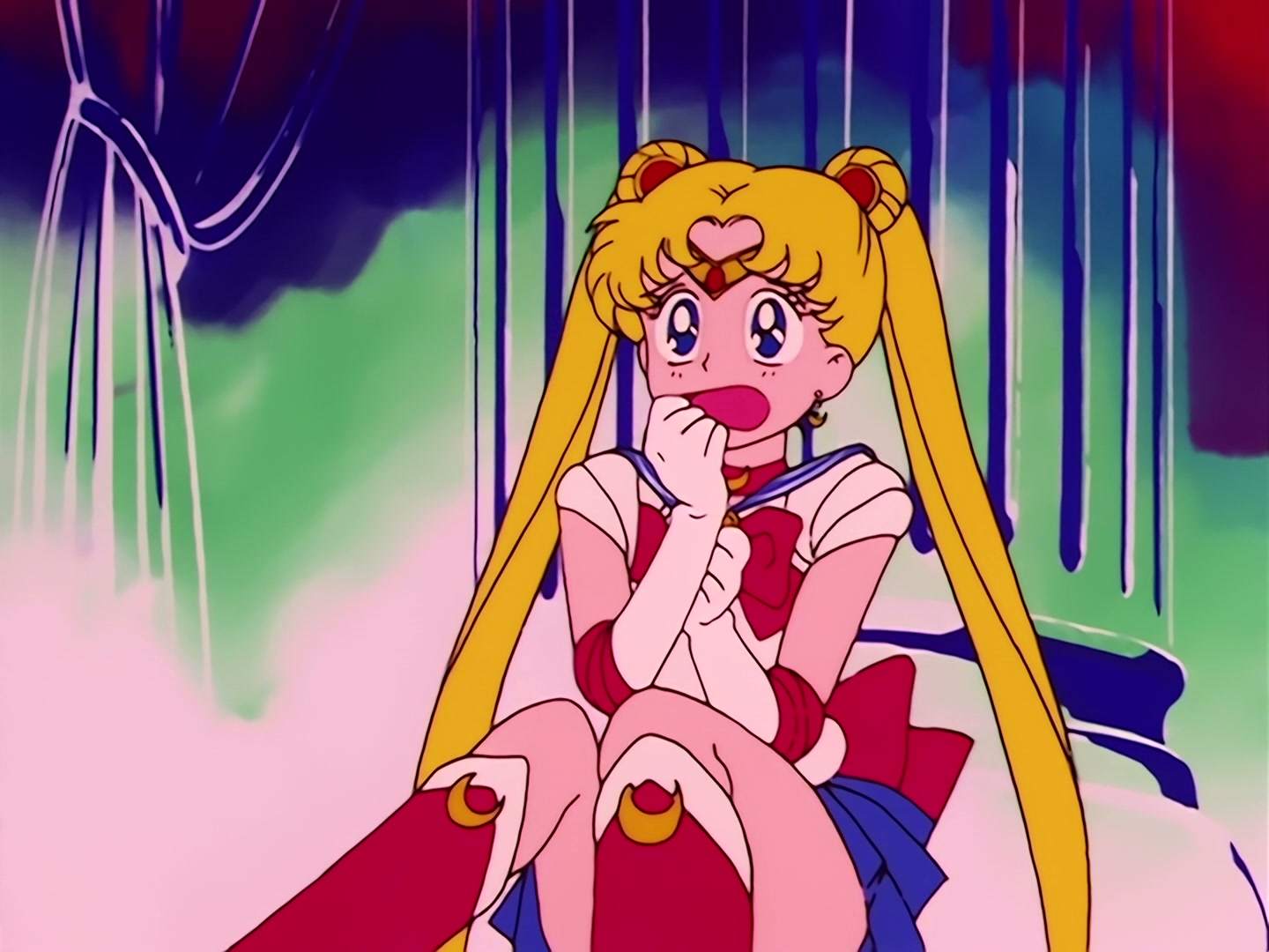 Sailor Moon Ep 1: The Crybaby Usagi's Magnificent Transformation @ 00:19:59