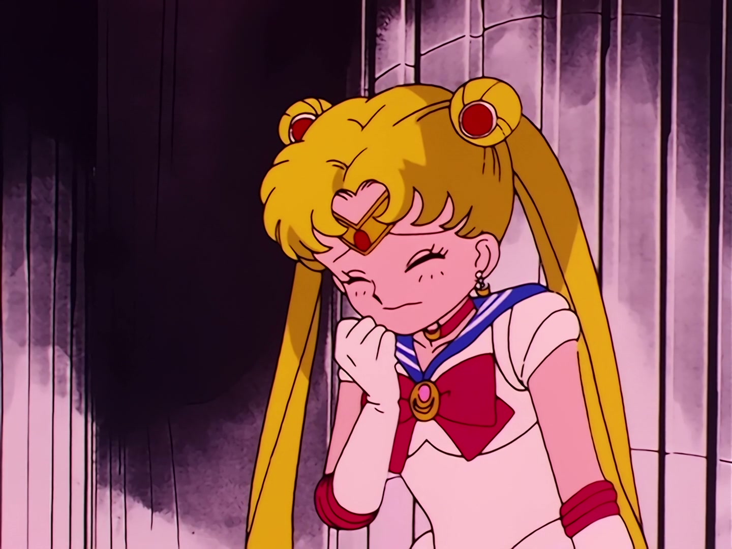 Sailor Moon Ep 1: The Crybaby Usagi's Magnificent Transformation @ 00:20:21