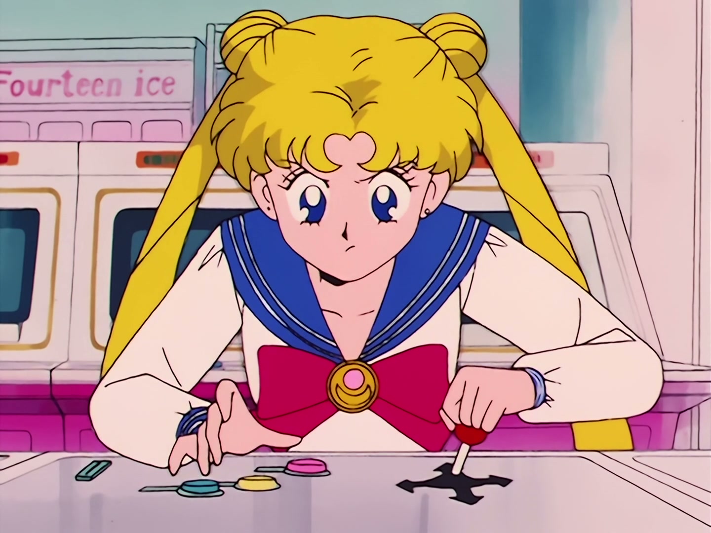 Sailor Moon Ep 2: Punishment Awaits! The House of Fortune is the Monster Mansion @ 00:07:42
