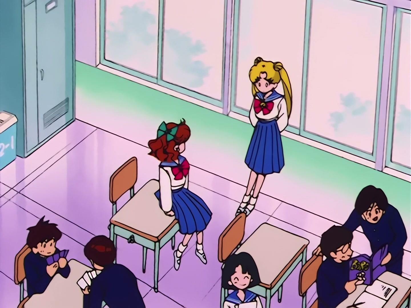 Sailor Moon Ep 5: Scent of a Monster! Chanelas Steal Love @ 00:06:54