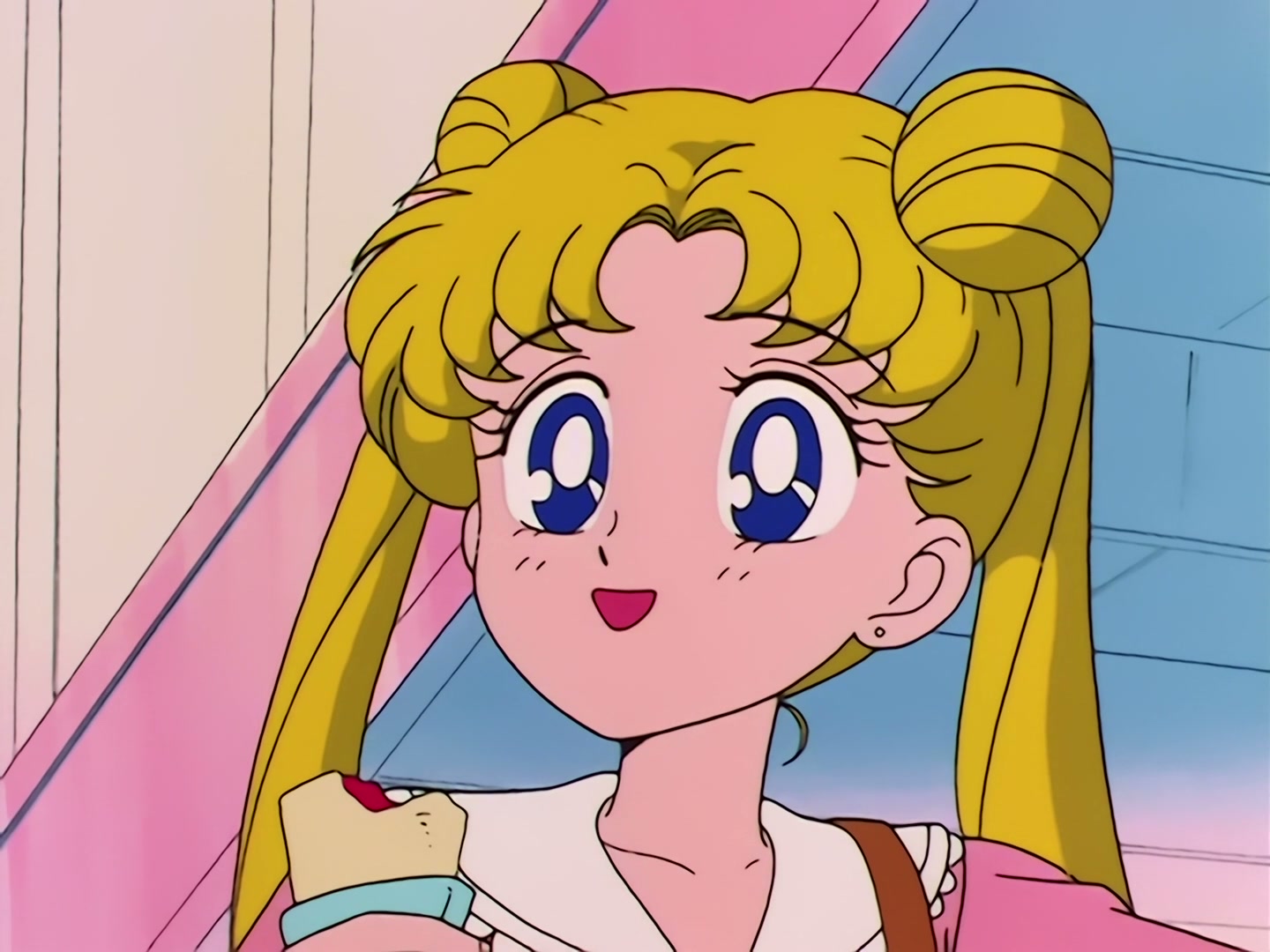 Sailor Moon Ep 9: Usagi's Disaster! Beware of the Clock of Confusion @ 00:04:36