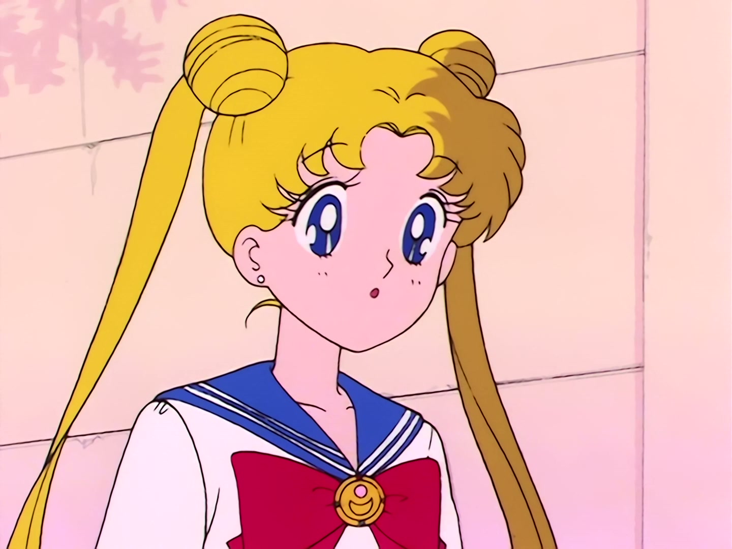 Sailor Moon Ep 10: Cursed Buses! Fire Warrior Mars Appears @ 00:03:22
