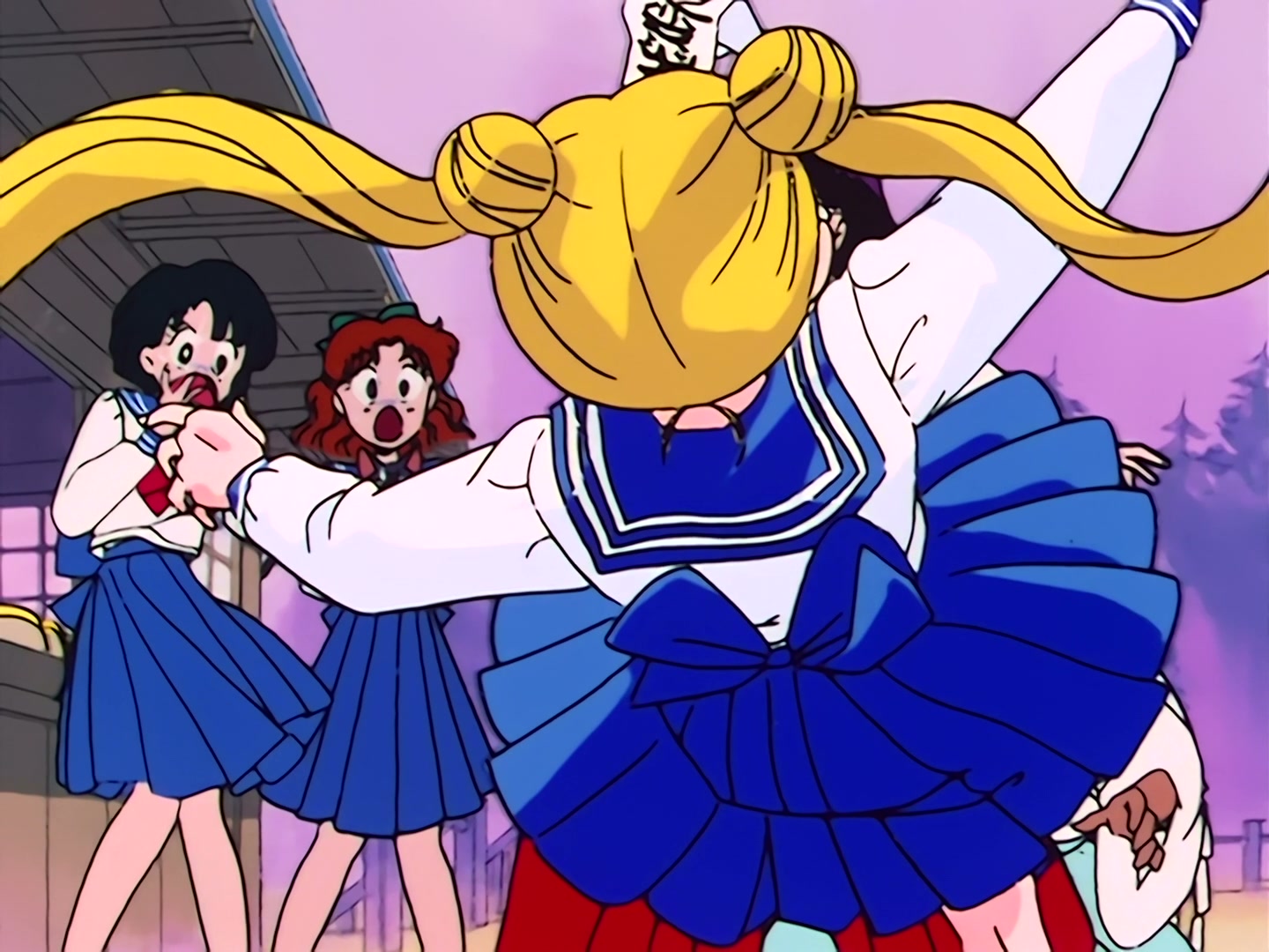 Sailor Moon Ep 10: Cursed Buses! Fire Warrior Mars Appears @ 00:07:38