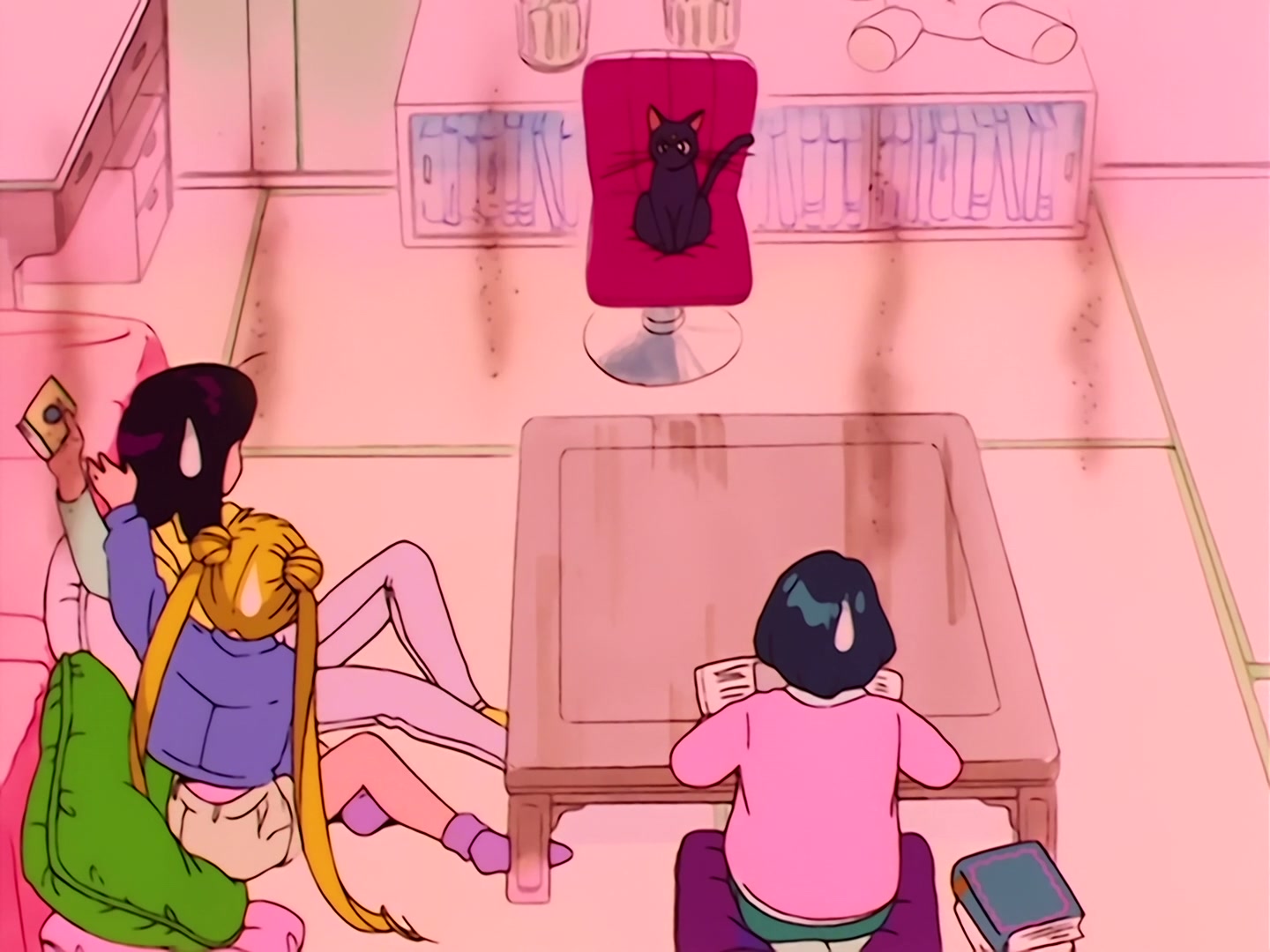 Sailor Moon Ep 11: Usagi vs. Rei? A Nightmare in Dreamland @ 00:03:05