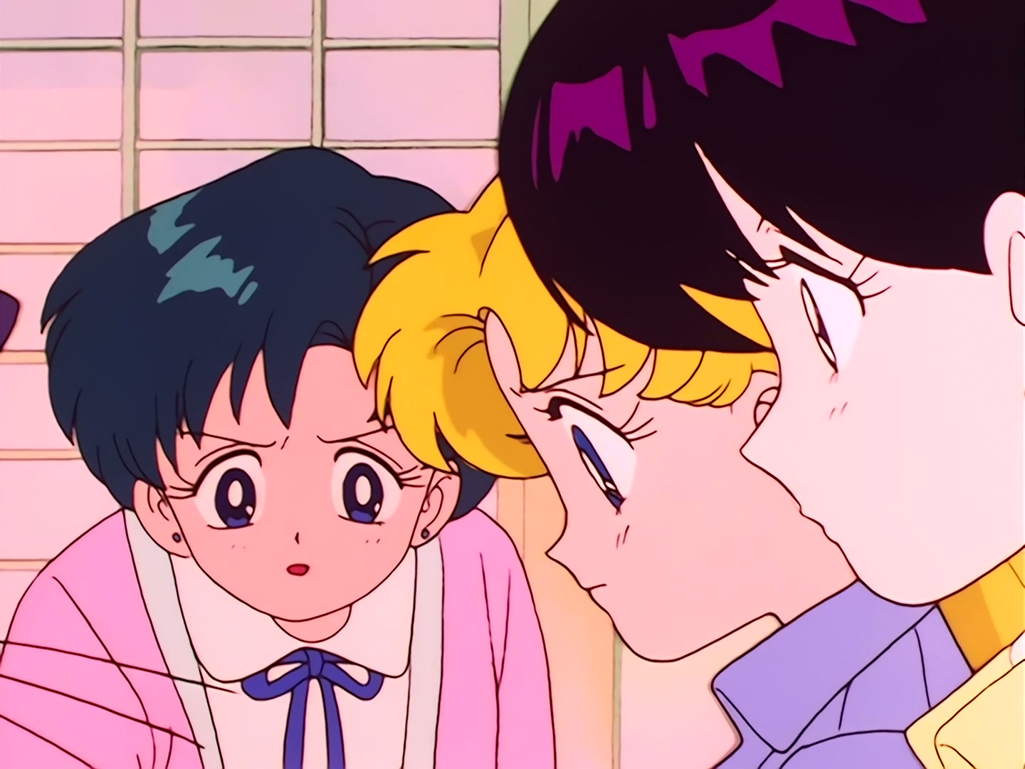 Sailor Moon Ep 11: Usagi vs. Rei? A Nightmare in Dreamland @ 00:04:01