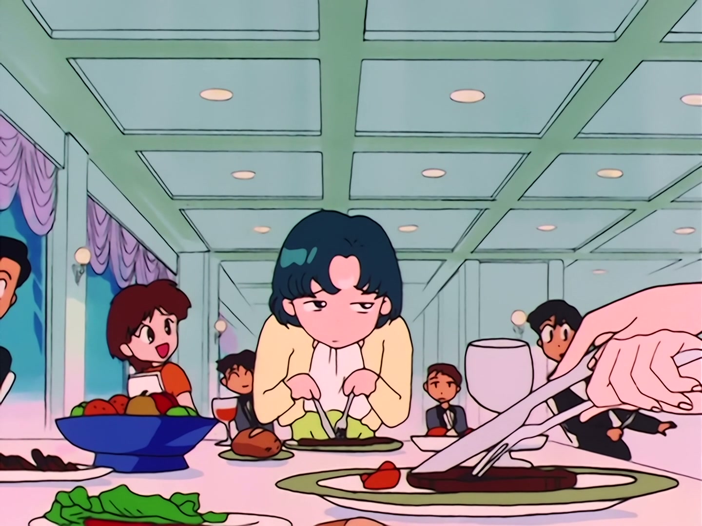 Sailor Moon Ep 12: I Want a Boyfriend Too! A Trap on a Luxury Cruise Ship @ 00:14:47