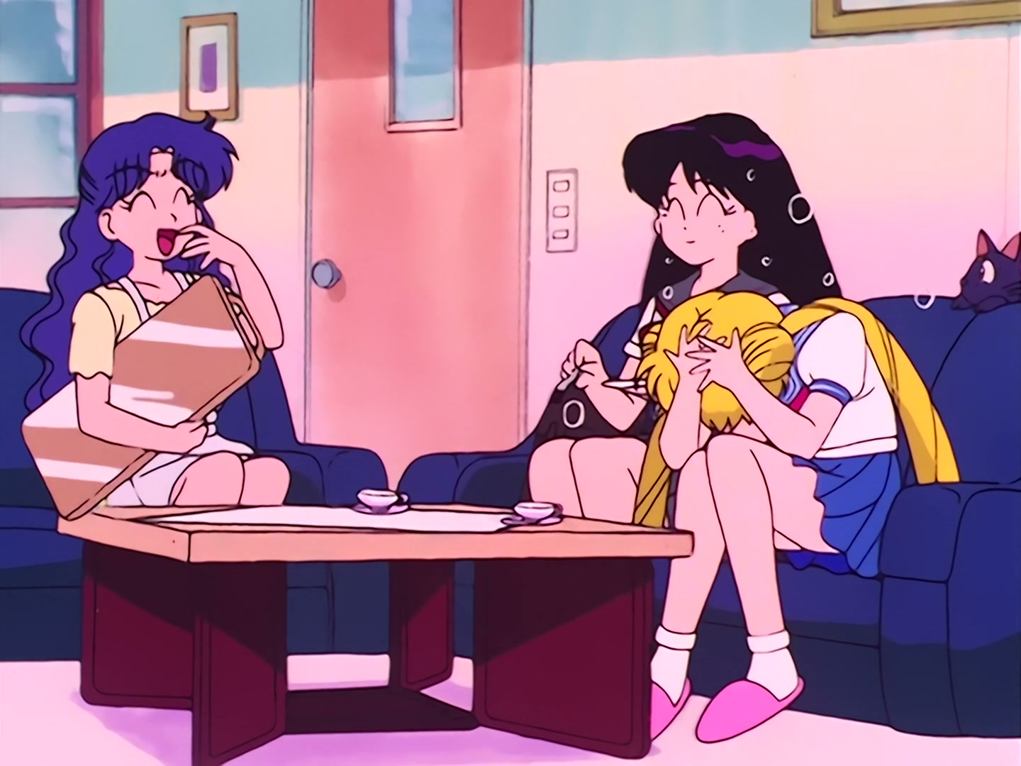 Sailor Moon Ep 16: Dream of a White Dress! Usagi Becomes a Bride @ 00:08:21